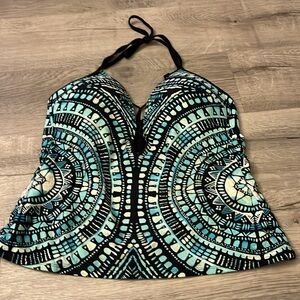 Kenneth Cole XL vibrant Tankini swim top with criss cross front